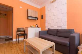 Апарт-отели Top Center Brand New Apartments София Номер-студио с кроватью размера "king-size" и диван-кроватью-10