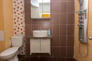 Апарт-отели Top Center Brand New Apartments София Номер-студио с кроватью размера "king-size" и диван-кроватью-13